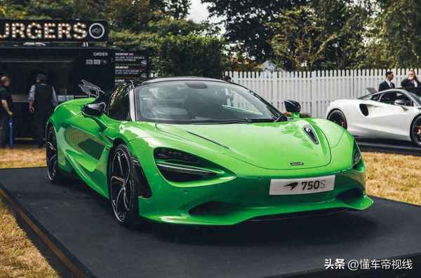750S的內飾風格_750 sli
