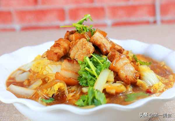 東北菜豬肉燉粉條怎么做、東北菜豬肉燉粉條怎么做好吃