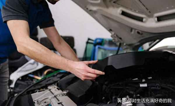 新車一萬公里需要做哪些保養(新車一萬公里需要做哪些保養,大概多錢)