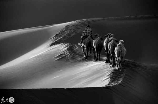 大漠长河落日圆图片,大漠孤烟直,长河落日圆的图画