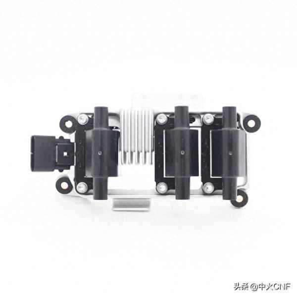 300元一個點火線圈貴嗎;7萬公里被忽悠換了火花塞