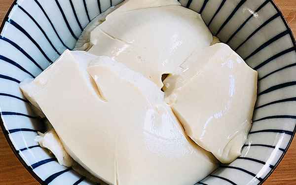 豆渣粑的制作做法視頻、豆渣粑粑怎么做好吃竅門