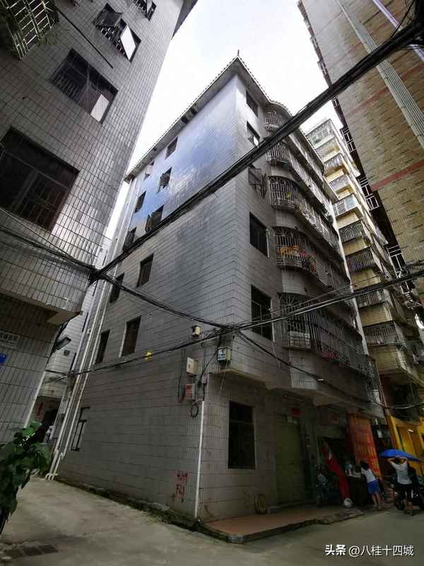 单间800一个月贵吗(常熟租房子贵吗)