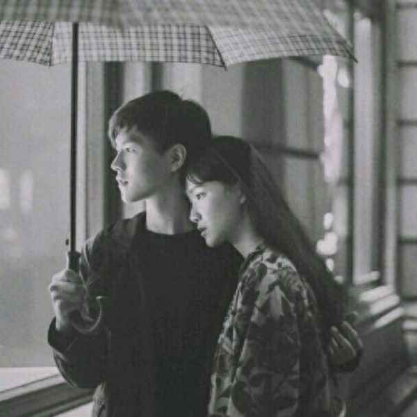 与白茶相配的情侣名(白茶相依的另一半情侣网名)