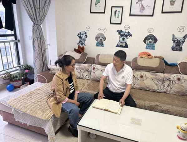 支部家訪一般都怎么開展_談?wù)勚Р考以L活動(dòng)的建議