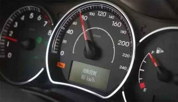 汽車平均油耗怎么算,小車油耗怎么算多少錢一公里