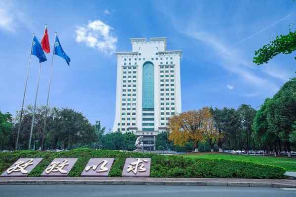 知识财经、知识财经是什么专业