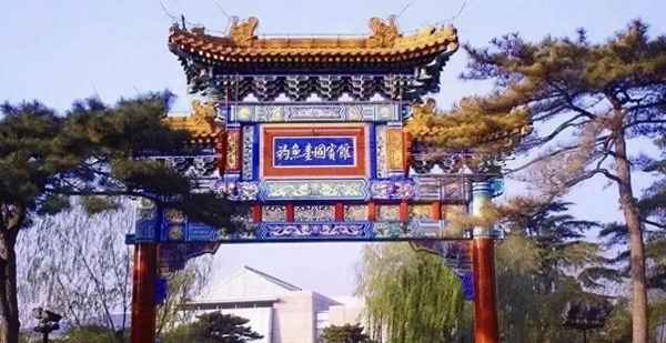 佘山别墅区都住什么人;佘山别墅投资价值