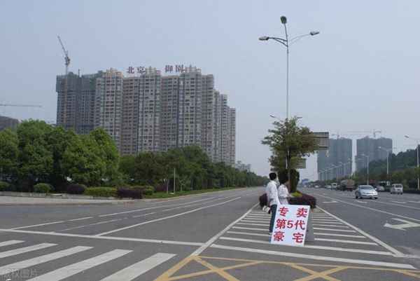 房屋出租个人房屋广告;租赁房屋广告