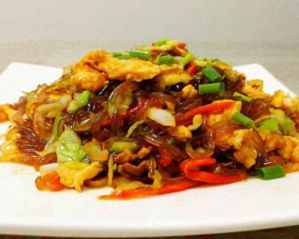 干鍋手撕包菜正宗做法、干鍋手撕包菜的做法 最正宗的做法