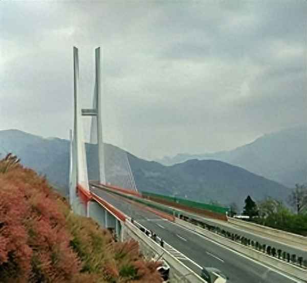 中国第一大桥是哪一座桥-中国桥梁排名前十名