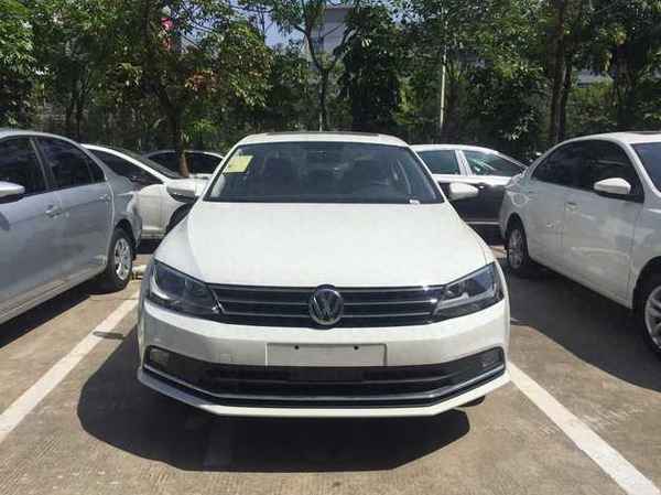 女人開速騰給人的感覺-真正懂車的人買大眾還是豐田
