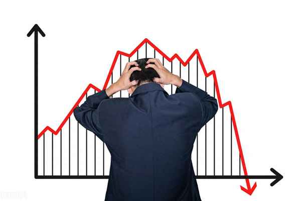 散户多的股票是否跌,炒股