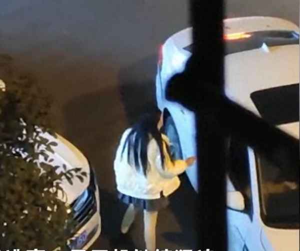 高速公路两口子吵架;高速公路两口子吵架怎么处理