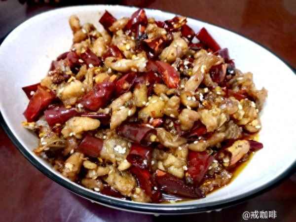 兔子放什么燉最有營(yíng)養-兔肉焯水還是不焯水好吃