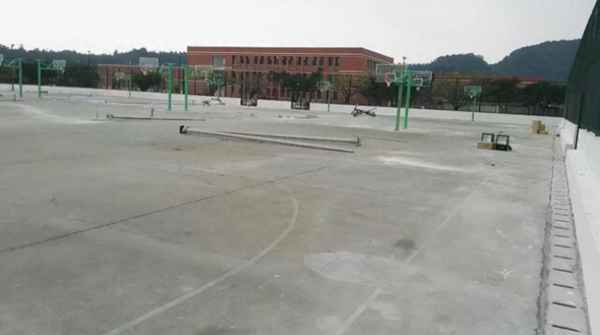 硬化地面10公分厚1平方多少錢,硬化地面包工包料一平多少錢