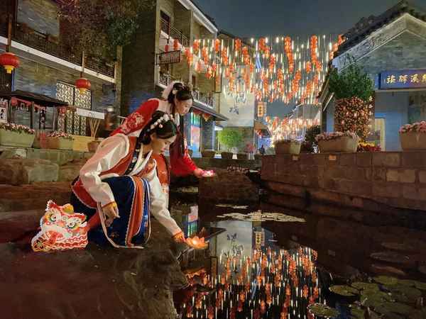 岭南印象园营业时间(岭南印象园值得去吗)