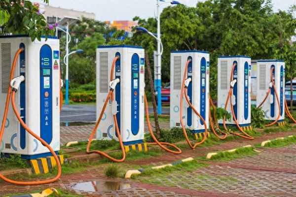 一個充電樁多少錢(建設一個充電樁多少錢)
