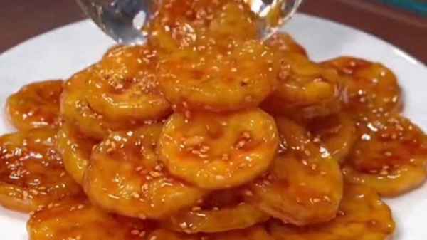 正宗糖醋藕片的做法視頻、炒糖醋藕片的家常做法