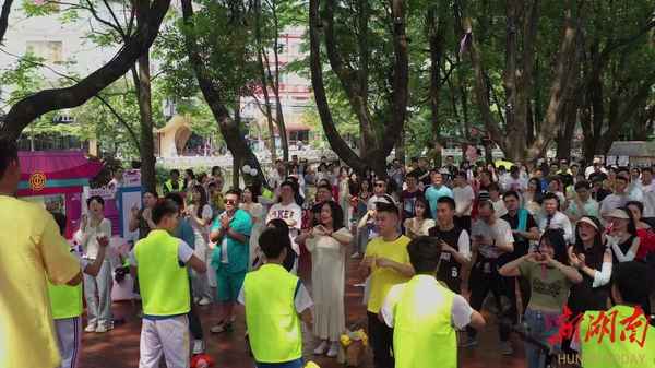 仰天湖景區(qū)門票價格、仰天湖門票多少錢一張