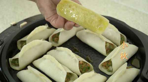 電餅鐺煎鍋貼怎么做—電餅鐺煎鍋貼怎么做視頻