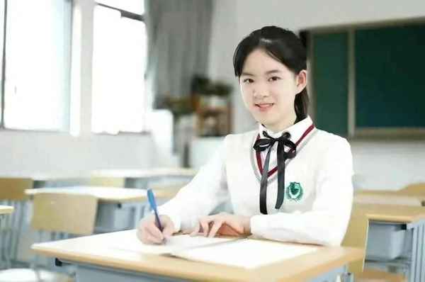 八年級下冊英語人教版翻譯課文—八年級下冊人教英語書翻譯