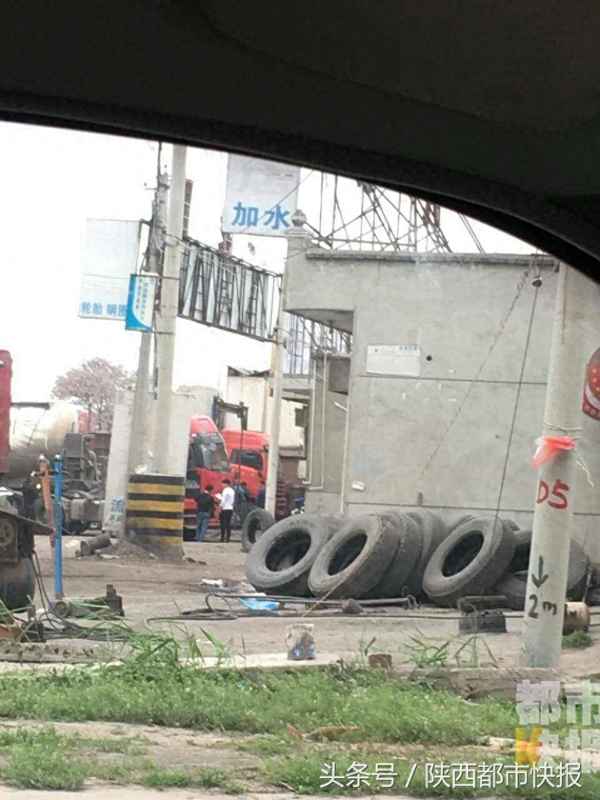 附近哪里有修貨車油箱的_半掛車油箱有沒有1000L