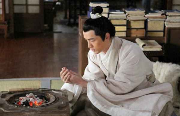 花里逢君别主要内容、花里逢君别四十章