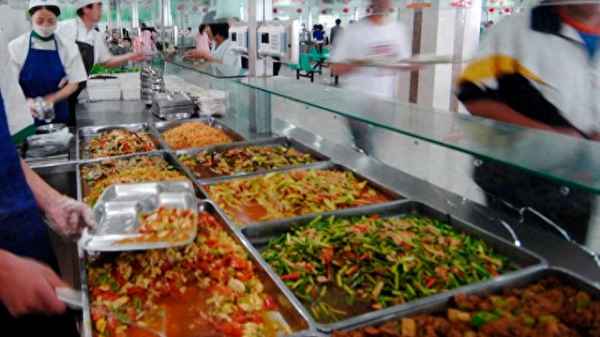 大学食堂米饭套餐都有什么_大学食堂套餐价格