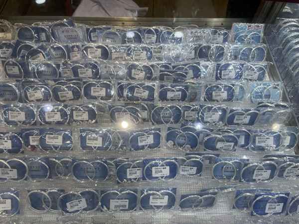 银子16元一克贵吗—银子越戴越亮说明什么