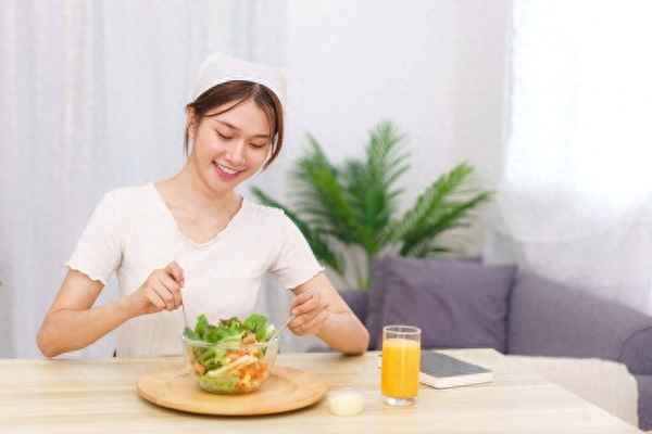 十大美容養(yǎng)顏食物排行榜(十大美容養(yǎng)顏食物排行榜最新)