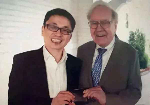 财经爆料哥(财经小哥)