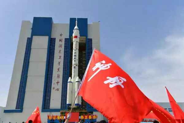 神舟十五號宇航員(神舟十五號宇航員在太空呆多久)