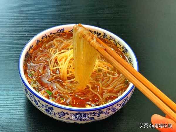 四川成都小吃有哪些_成都本地人常去的小吃街