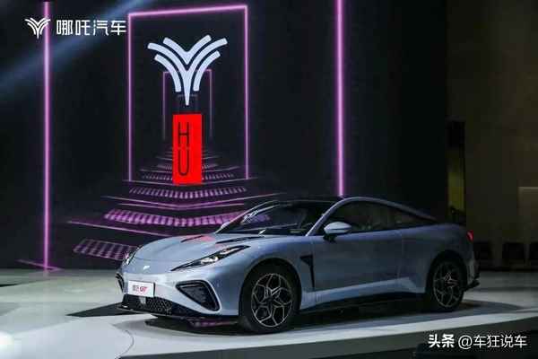 奔馳跑車20萬左右;奔馳20萬的轎車