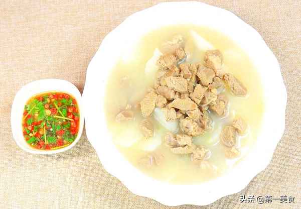 羊肉湯最簡單的做法_羊肉湯怎么做才好吃