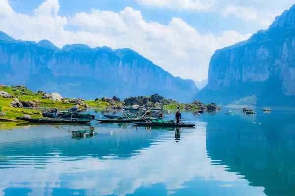 萧萧班马鸣上一句是什么—萧萧班马鸣出自哪首诗