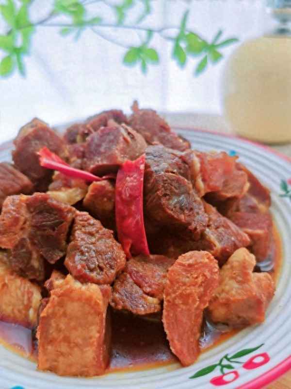 燉牛腩最簡單做法,燉牛腩最忌三種調料