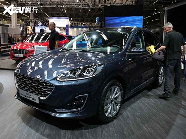 長安福特kuga是什么車型(長安福特kuga報價及圖片)