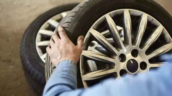 做車輪動平衡多少錢_做車輪動平衡多少錢一次