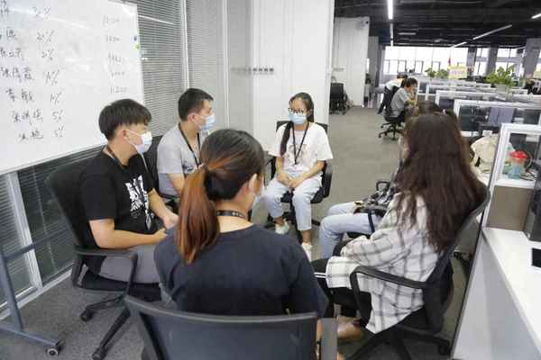 好风凭借力扶摇九万里的意思,类似扶摇九万里的霸气句子