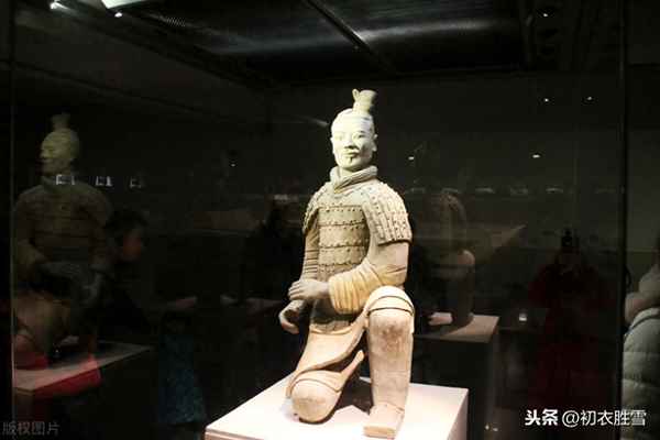 死生契阔与子成说意思,死生契阔与子成说下一句是什么