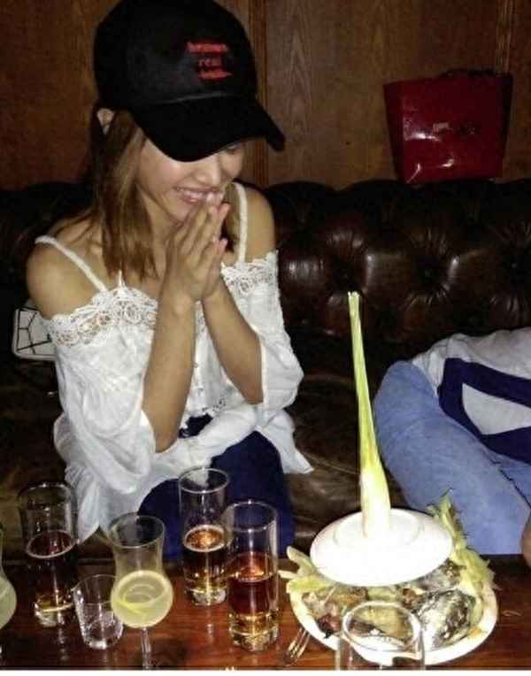 中秋主題翻糖蛋糕;中秋主題翻糖紙杯蛋糕