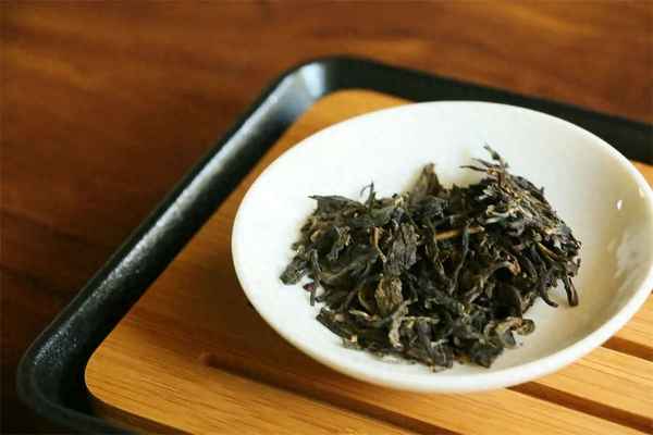 炭焙烏龍和油切烏龍—炭焙烏龍和烏龍茶區別