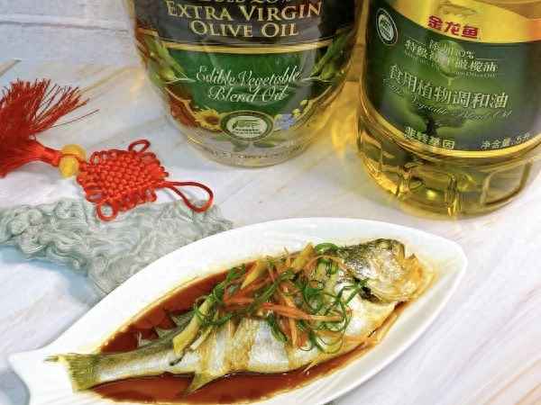 清蒸小黃魚(yú)怎么做最好吃—小黃魚(yú)怎么燒好吃