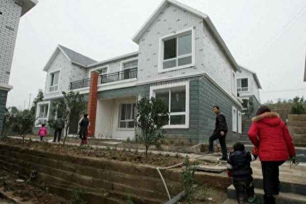 一般耕地能建廠房嗎—耕地可以建廠子嗎