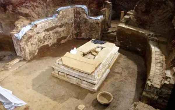 中國(guó)歷史十大古墓、甘肅岷縣十大古墓