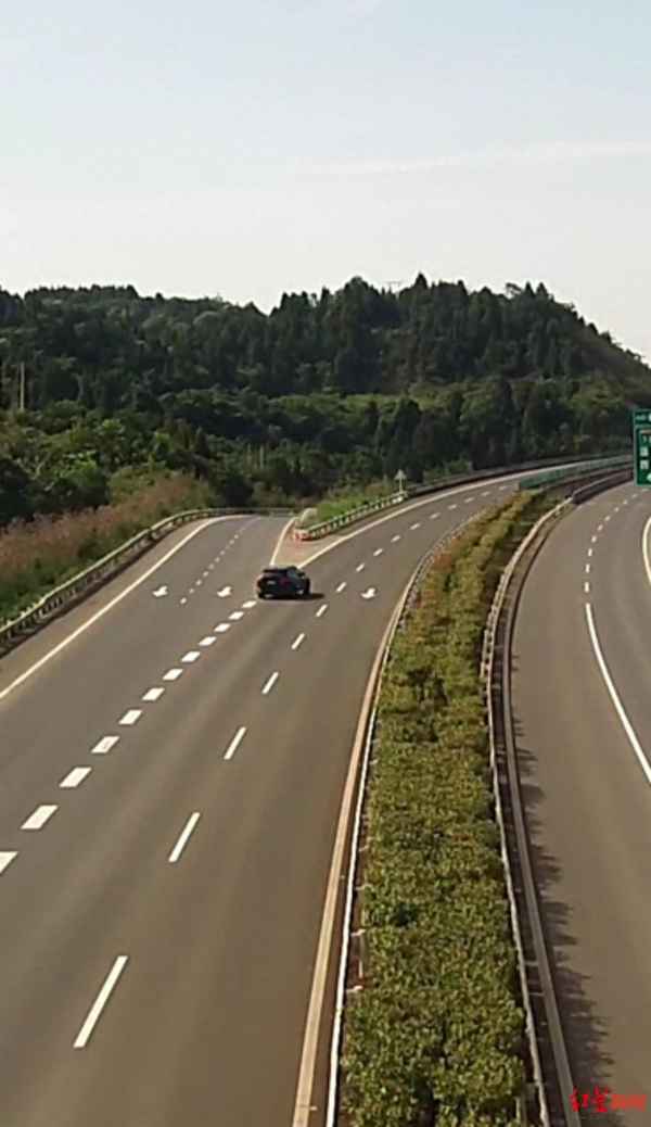 高速不小心逆行掉头了-误入逆行多少米算逆行