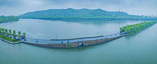 寸肠断是什么意思_寸断肝肠是什么意思百度百科