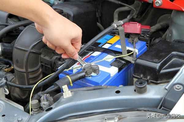 汽車電池的更換步驟-汽車電池更換步驟以及注意事項